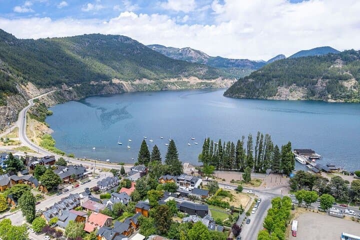 מבארילוצ'ה: סן מרטין דה לוס אנדס דרך דרך שבעת האגמים.