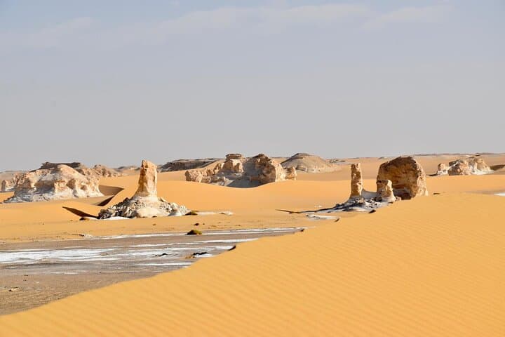 3 Days 2 Nights Black and White Desert Tours Experience 