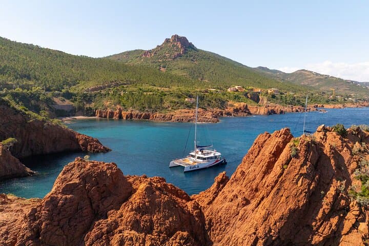 Morning Relaxation in the Esterel in Catamaran Saint Raphael