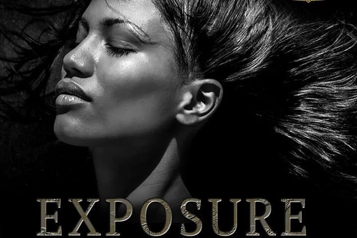 EXPOSURE בחדר האפל המיסטי.