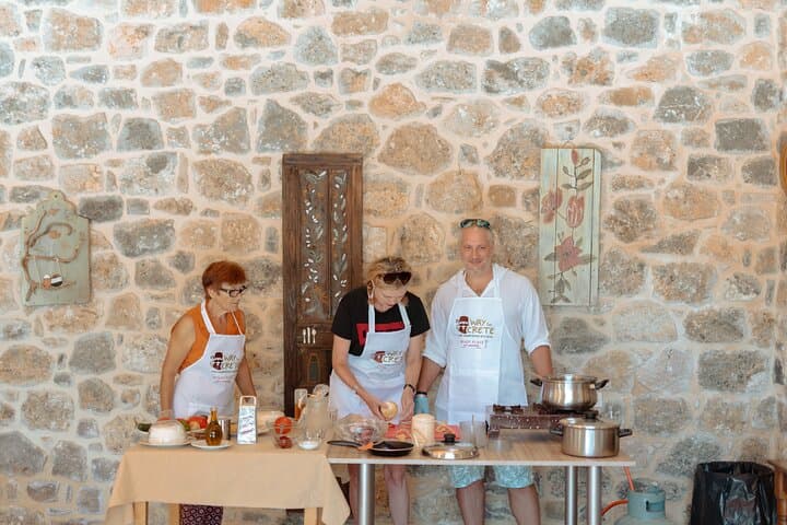 The Cretan Cooking Experience 