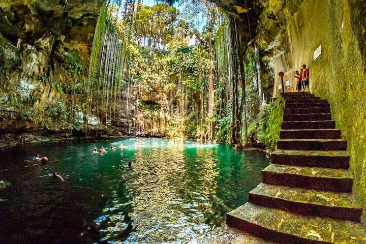 Tour Chichen Itza 2 Cenotes Suytun and Ik-kil