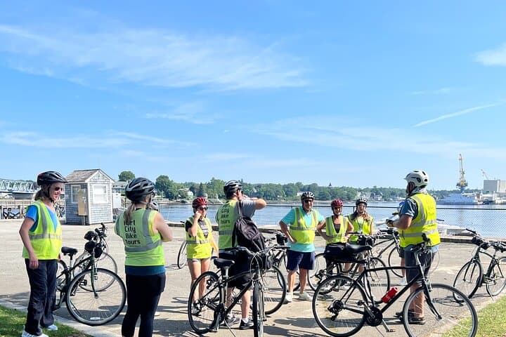 City Of Portsmouth Bike Tour: Explore Landmarks + Historic Sites