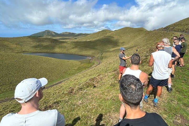 Pico Island lakes, craters & volcanic curiosities - Private tour