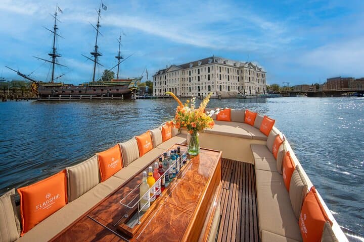 Amsterdam Luxury Canal Cruise, Unlimited Drinks & Bites Option
