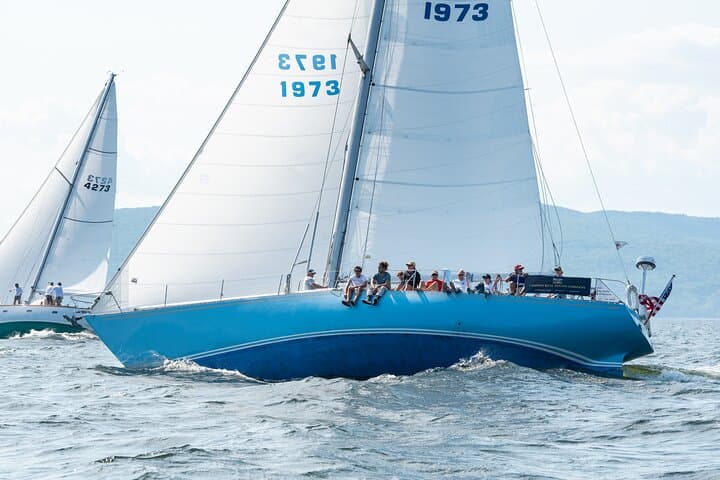 חווית שייט יוקרתית בקמדן