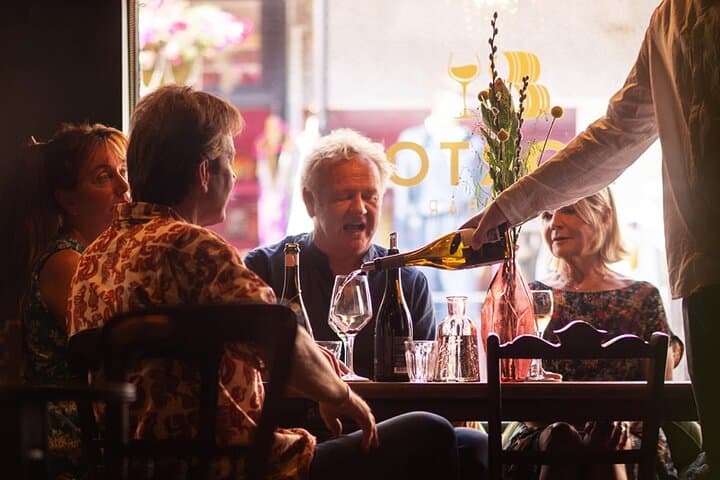 סיור יין פרטי בוויטסטאבל