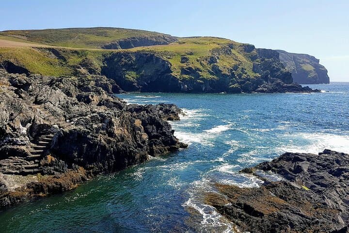 סיור חופים בהיילייטים ובמצודות של האי מאן מהתקופה הוויקינגית
