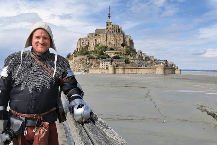Guided walking tour of Mont-Saint-Michel in the 15th century