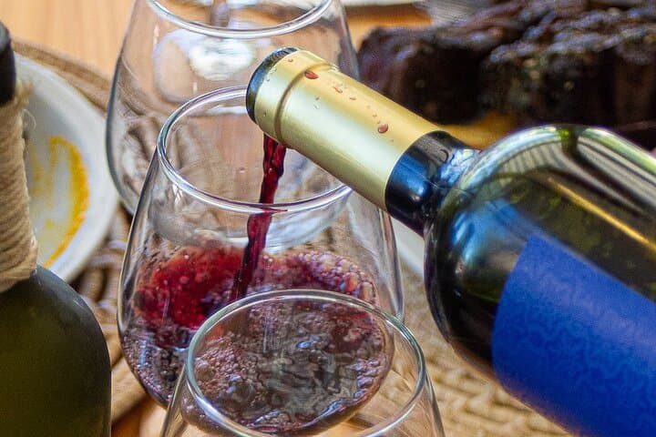 Winery Tour with Lunch and Blend Game