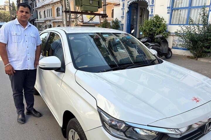 One Way Transfer Sawai Madhopur to Jaipur Hotels In AC Vehicle