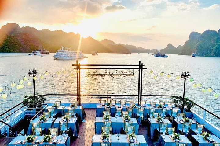 Halong Bay - Le Journey Cruises - All Inclusive 2D1N and 3D2N