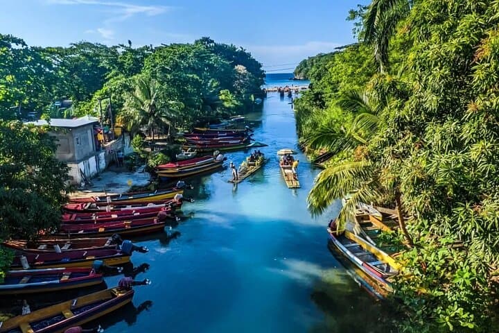 Blue Hole, River Tubing, and Horse Ride with Swim Ocho Rios