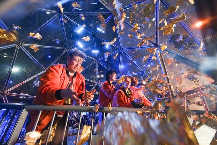 Step Inside the Game Show – The Crystal Maze LIVE Experience