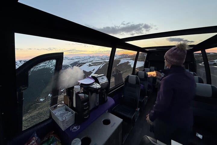 Retractable Glass Top Tour in Rocky Mountain National Park