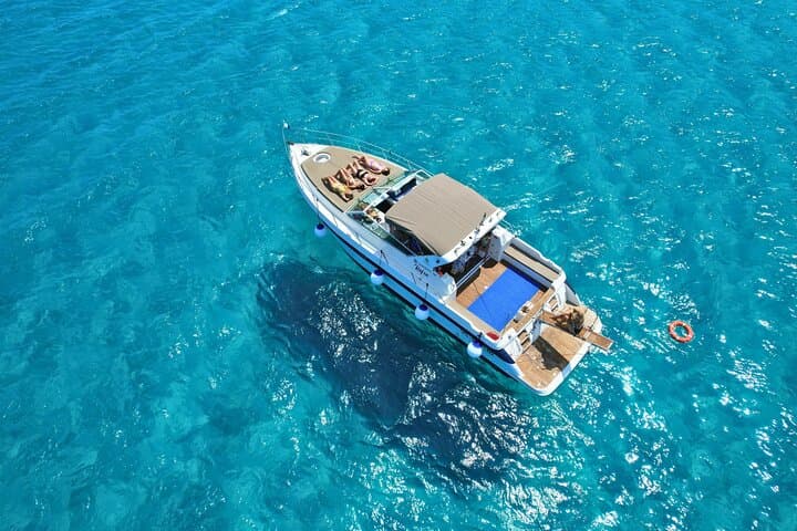 Egadi Islands Tour Favignana Levanzo by Boat with Lunch from Trapani