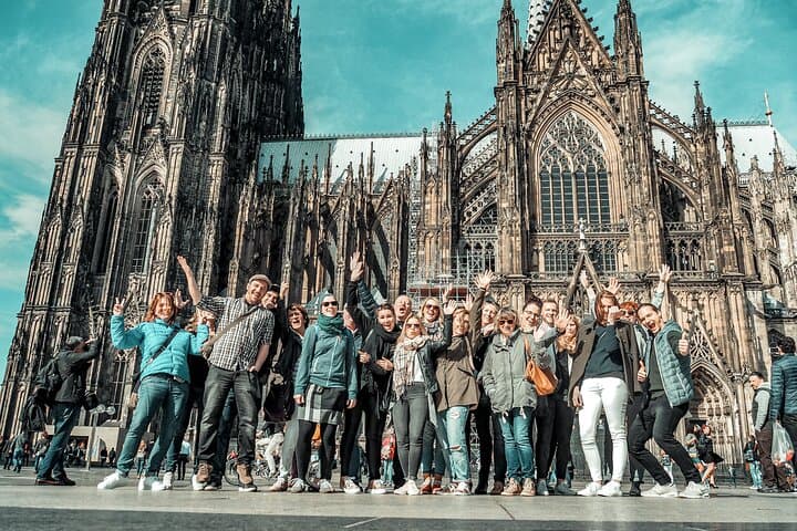 Cologne Highlights, Stories, and Local Atmosphere Tour