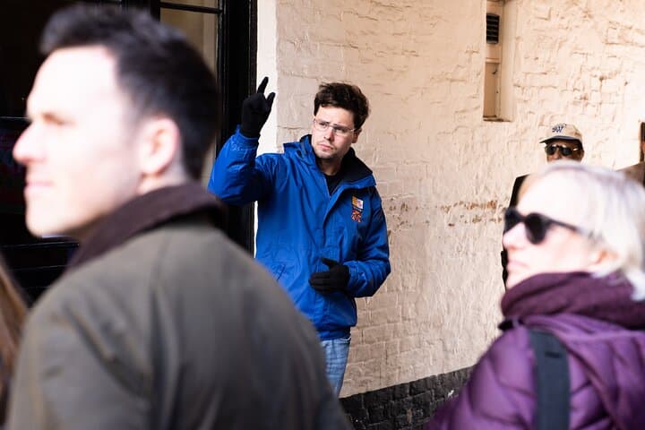 סיור פרטי באוניברסיטת קיימברידג' על ידי בוגרי האוניברסיטה וכנסיית קינג'ס