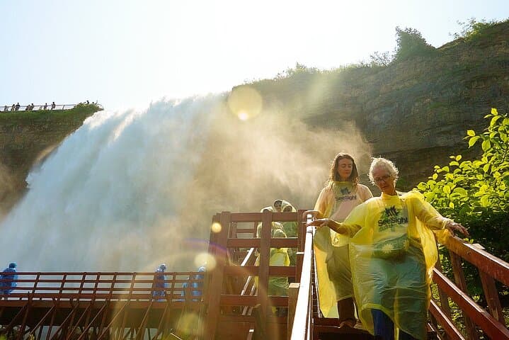 Best of Niagara Falls USA: Cave of the Winds & Maid of the Mist