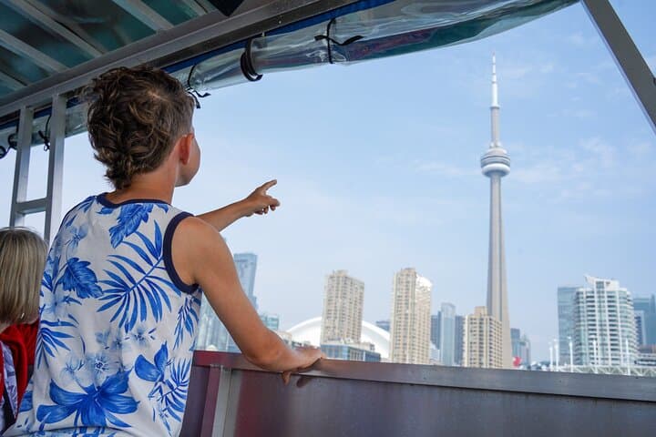 Toronto Premium Small Group Driving Tour with CN Tower 