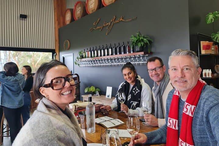 Group of Four Private Barossa Wine Tour with Lunch