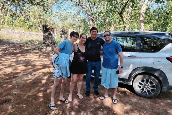 תחבורה תיירותית משותפת בוואלדיקוליד לצ'יצ'ן איצה ולשני צנוטות