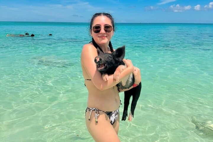 Nassau Swimming Pigs and Private Beach Club Escape