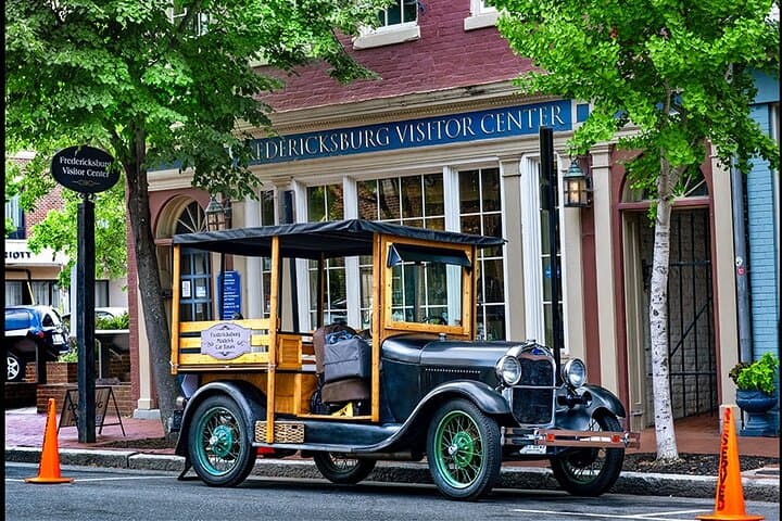 Historic Fredericksburg Tours in a open view 1920's Model-A Wagon