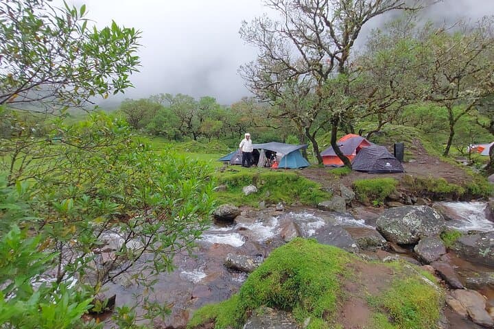 Trekking Lembah Lohe
