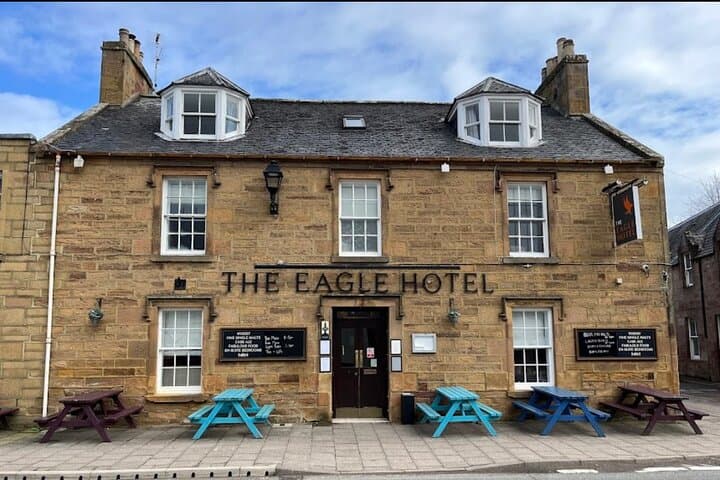 Scottish Whisky Distillery & Fairytale Dunrobin Castle