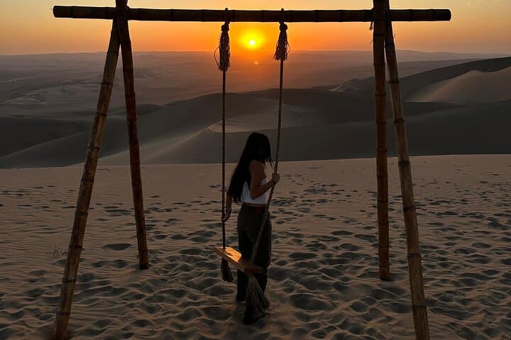 From Ica to Huacachina: Buggy and Sandboarding Tour with Sunset