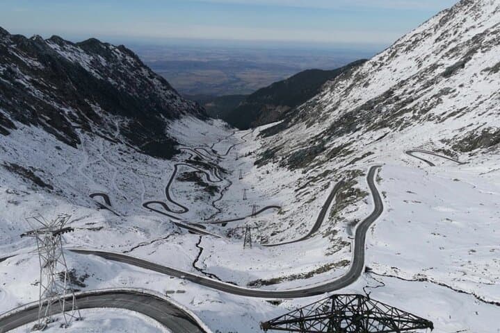 Small-group max 7 - Top Gear Road - Transfăgărăşan Highway 