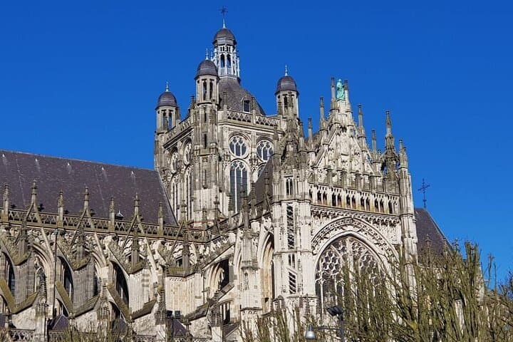 הליכה מודרכת עצמאית בהיילייטס של דן בוש עם מדריך שמע GPS