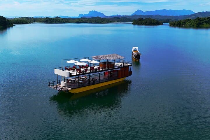 BBQ Lunch Cruise on Nam Ngum Lake