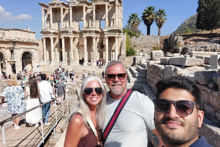 SKIP-THE-LINE: Group & Private Ephesus Tour ENTRY FEE & LUNCH