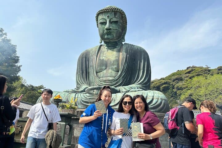 Tokyo Private Car Tour: Kamakura, Enoshima & Yokohama Highlights