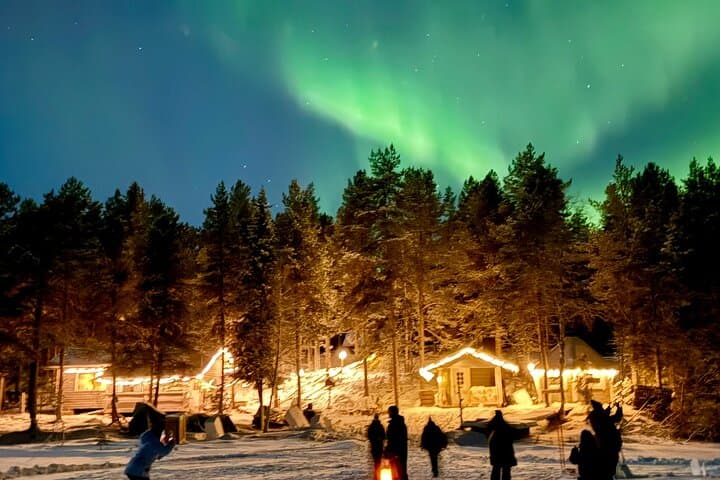 הרפתקת אורות הצפוןWild עם פינוקים על מדורה