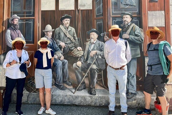 Discover Chamonix Cultural and Anecdotal Tour of Iconic Places