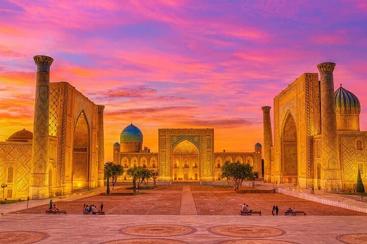 Samarkand: Historical Monuments Group Walking Tour
