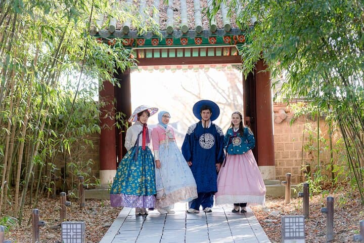 Jeonju Hanok Village and Maisan Tapsa Temple Day Tour From Seoul