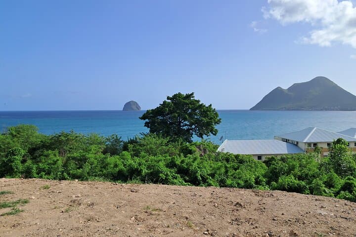 Private excursion from north to south of Martinique