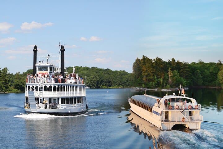 שייט ארוחת צהריים בלב האיים האלף