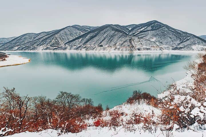 טיול יום לגודאורי וקזבגי כולל רכב 4x4