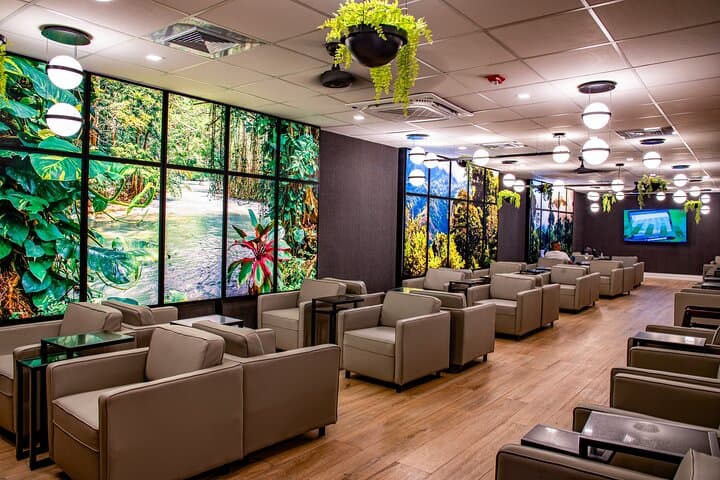 לובי ה-VIP של קלאב קינגסטון וכניסה עדיפה בנורמן מיינלי