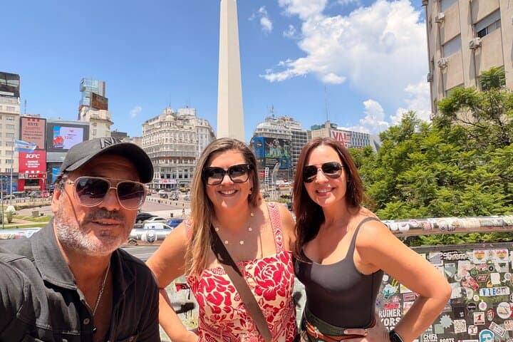 סיור מודרך בעיר בואנוס איירס.