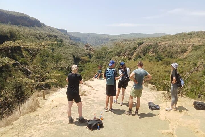 Nairobi: Day Trip to Hell's Gate National Park and Lake Naivasha 