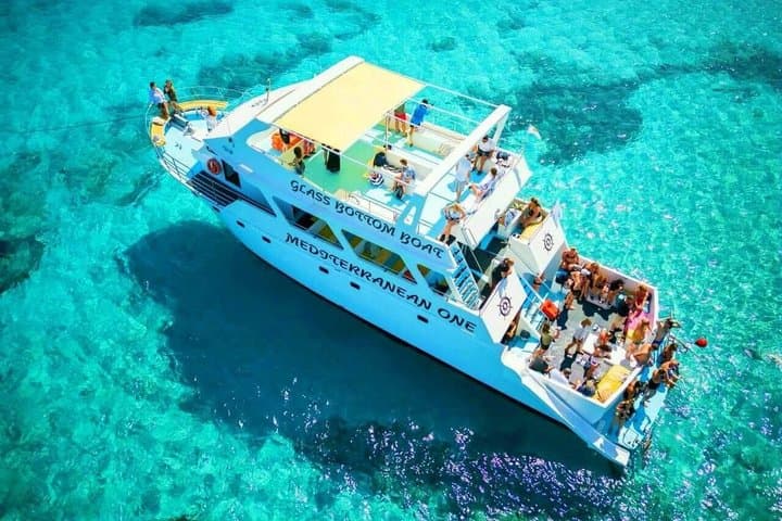 Blue Lagoon, Aphrodite & Shipwreck Tour from Paphos