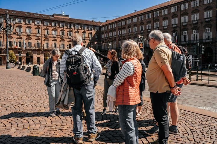 Turin: Small-group Walking Tour of Top City Highlights