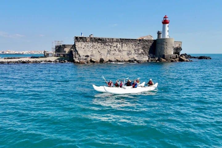 Hawaiian canoe ride Fort of Brescou Island Cap d’Agde