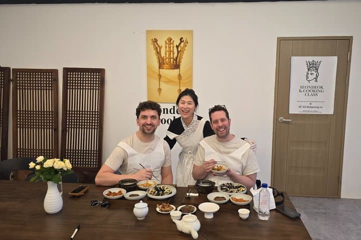 Gyeongju: Private Market Tour and Authentic Korean Cooking Class